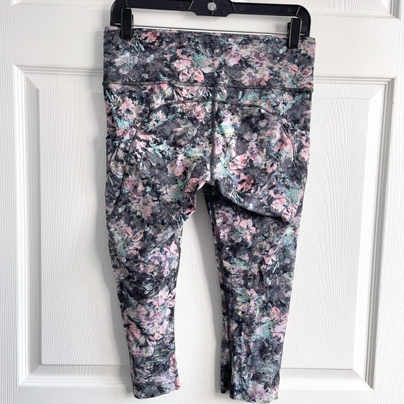 Lululemon Fast & Free Crop Dappled Daze Multi - Picture 4 of 6